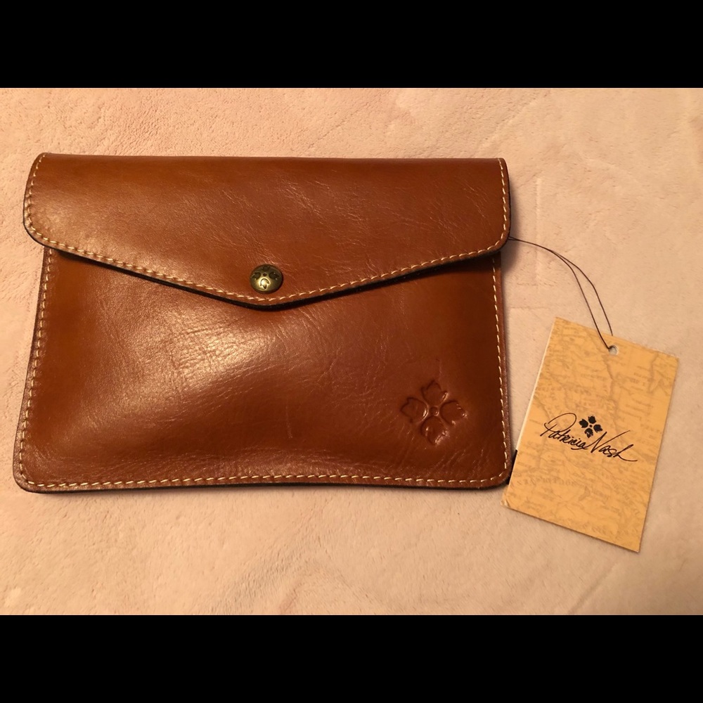 Patricia Nash sack